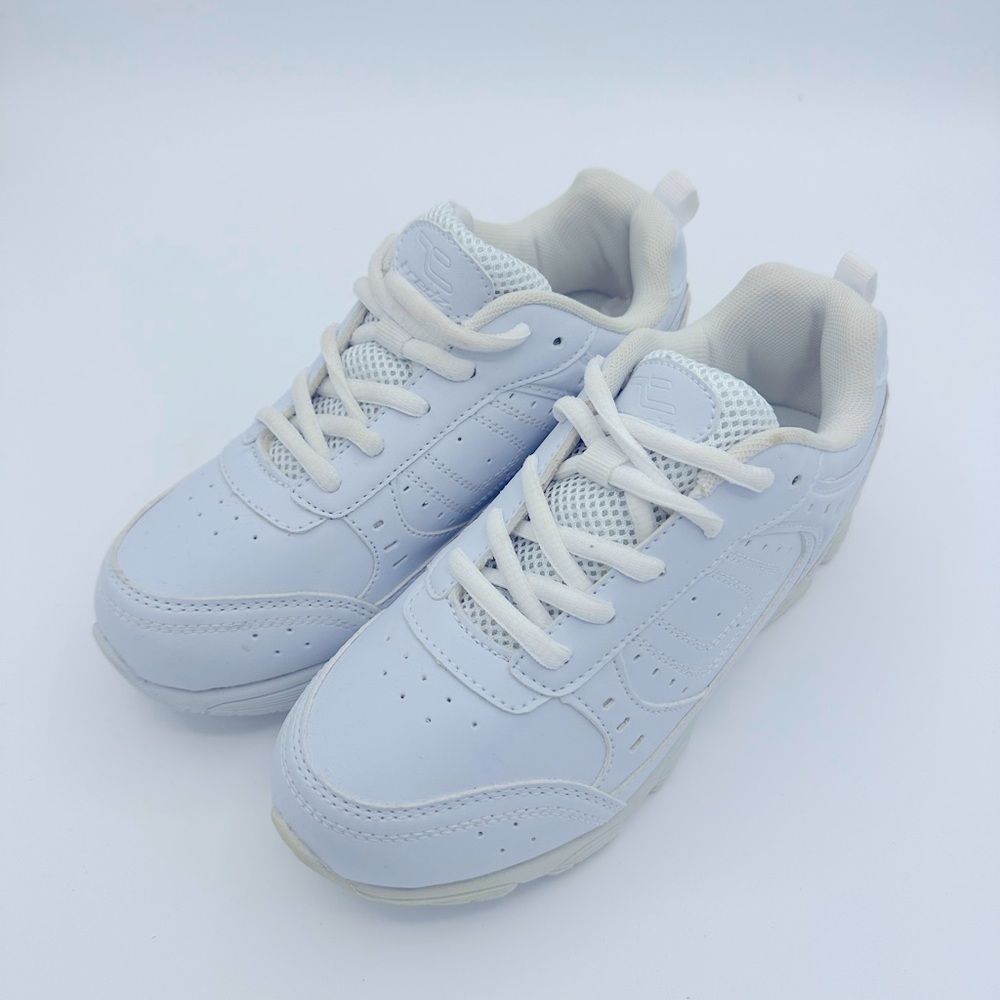 Boys Tredz tennis shoes sneakers sz 3.5D